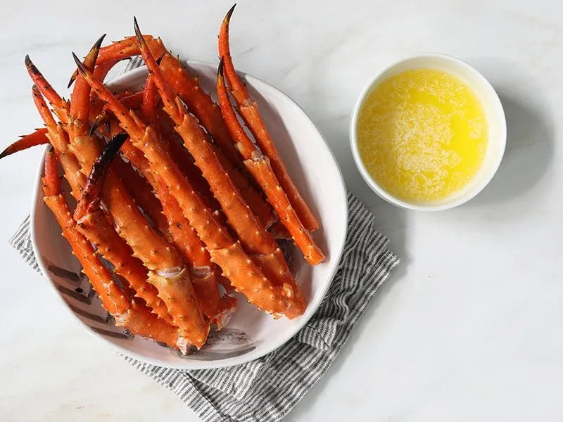 Cooked Wild Jumbo Golden King Crab Lower Legs - 1lb