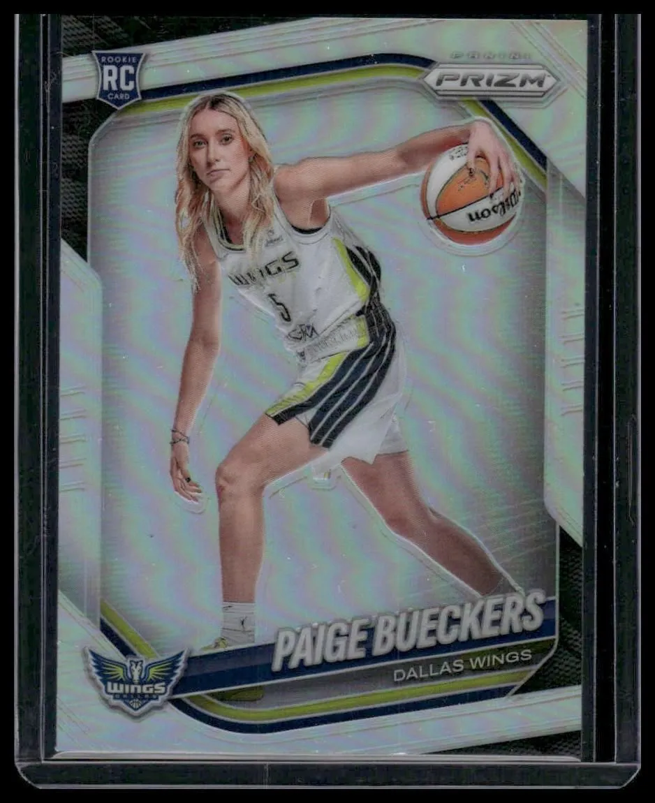 Paige Bueckers 2025 Panini Prizm WNBA #147
