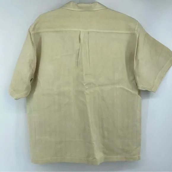 Listing Image Blurred Background