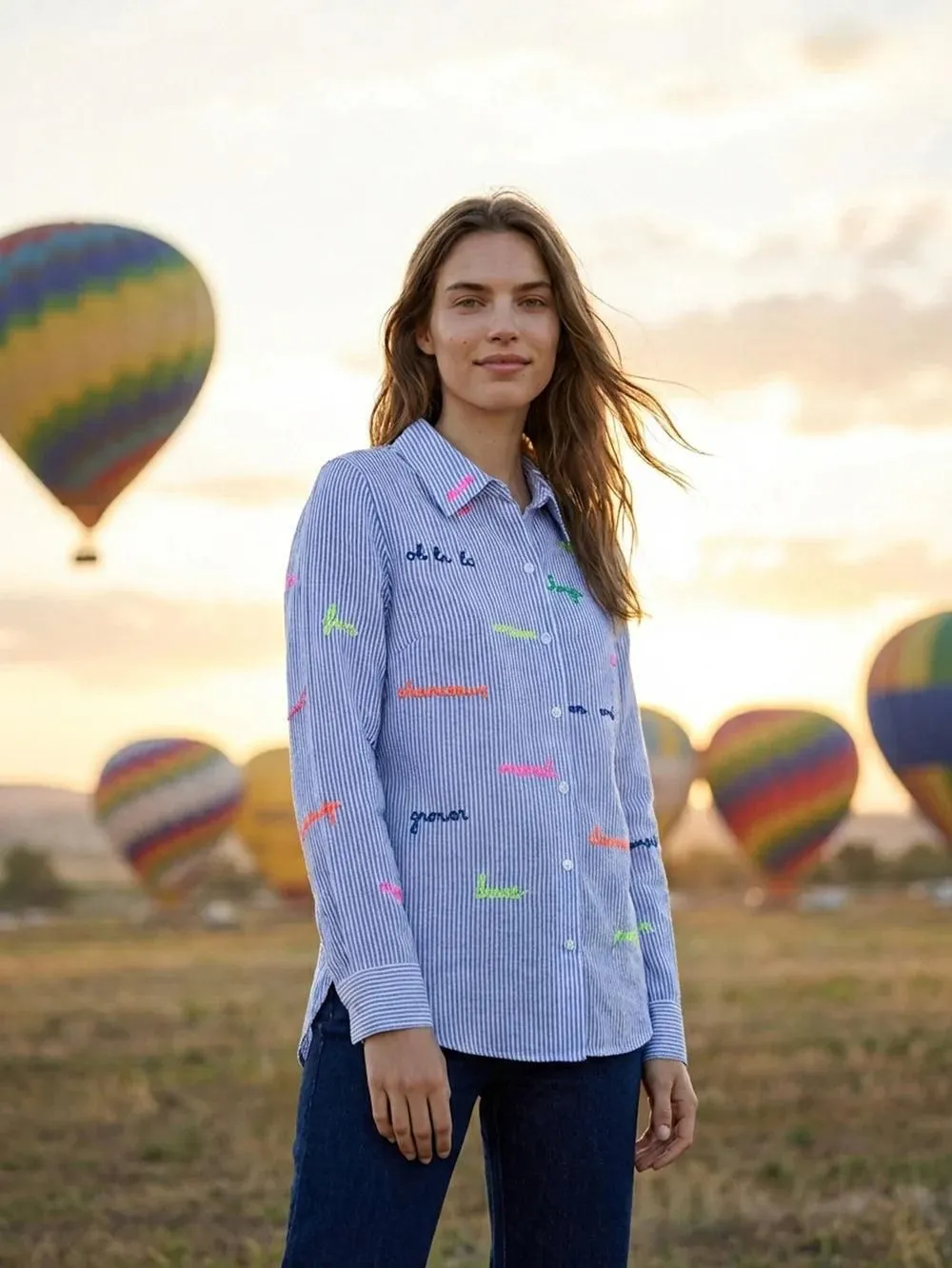 Vilagallo Bright Words Shirt