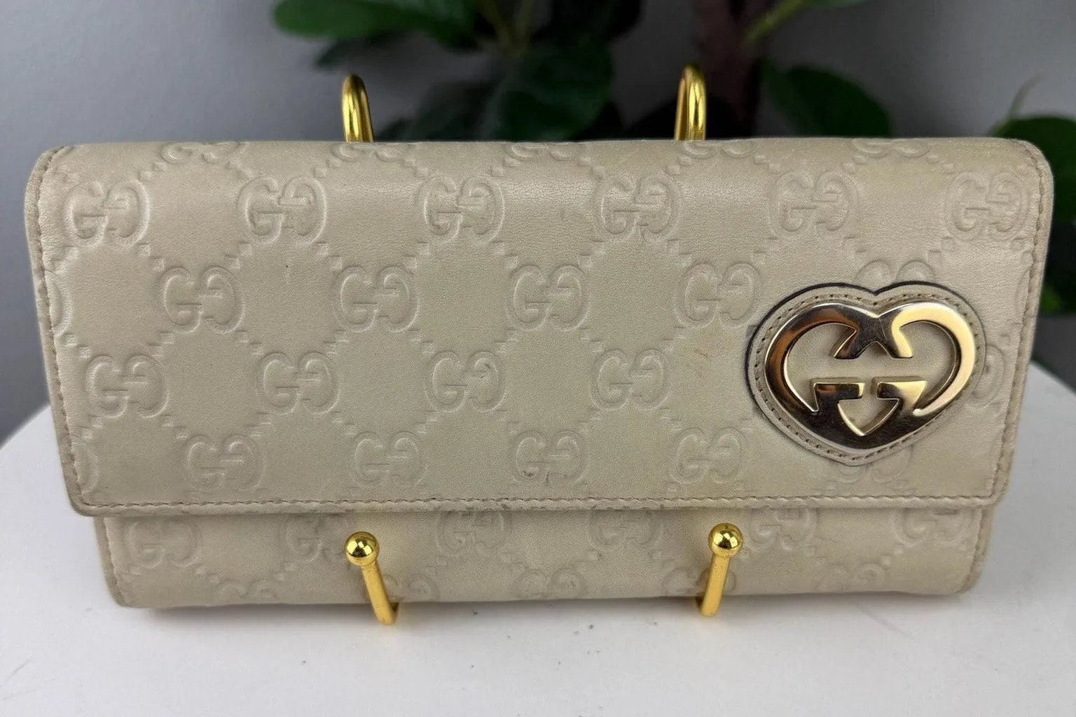 Authentic Gucci Guccissima Leather Long Wallet Beige