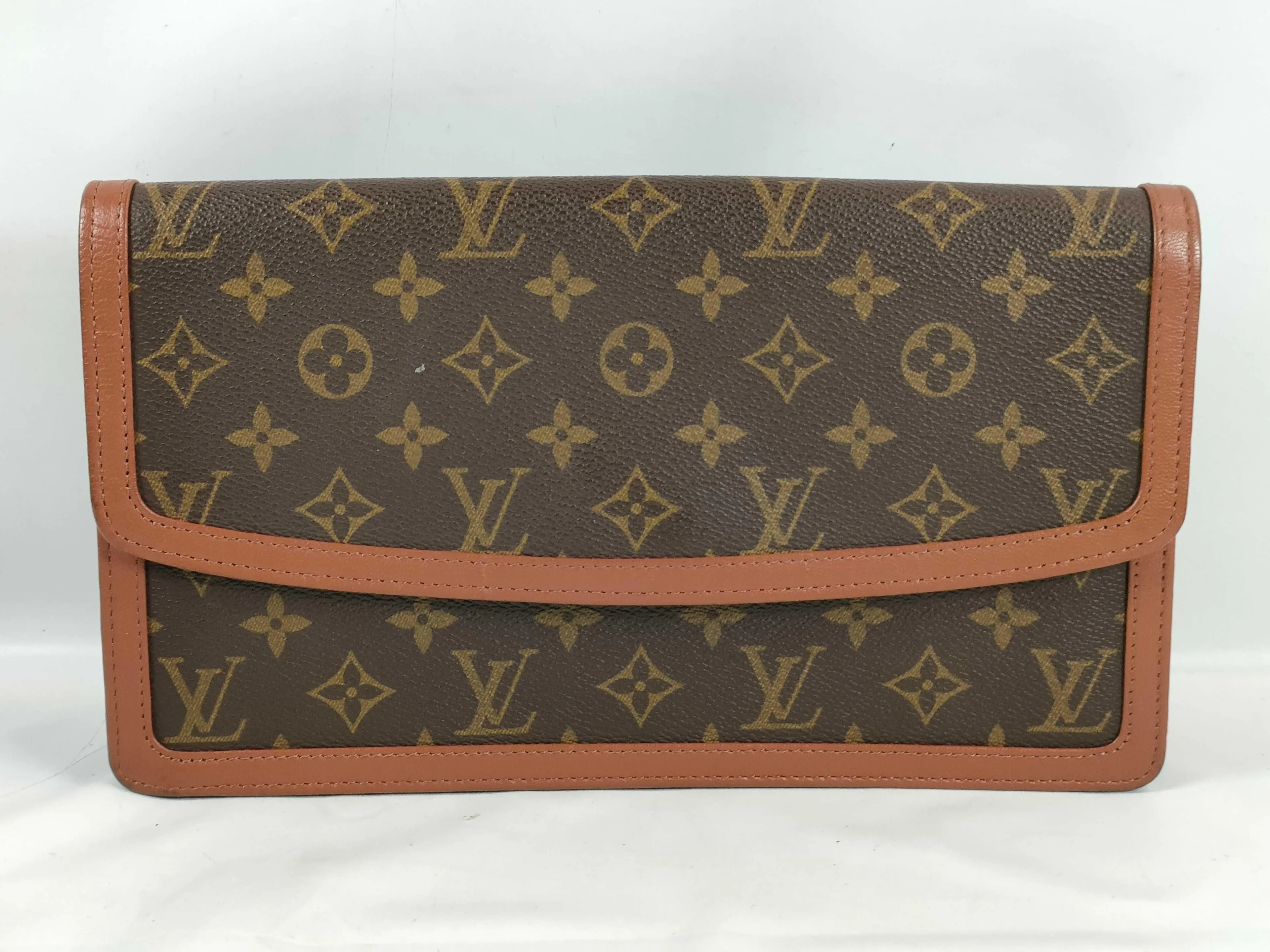 Louis Vuitton Pochette Dame Clutch Monogram 3315