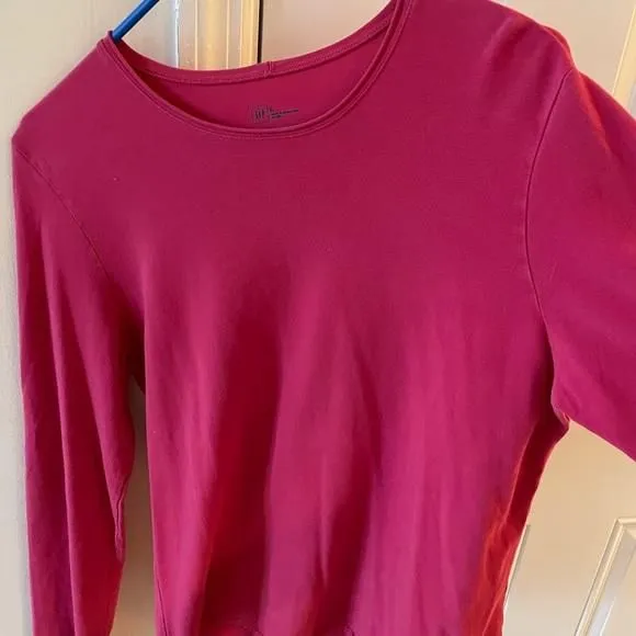 Listing Image Blurred Background