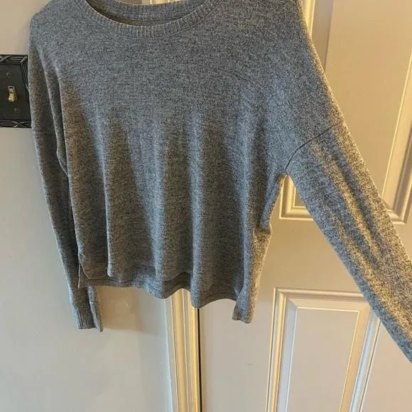 Listing Image Blurred Background