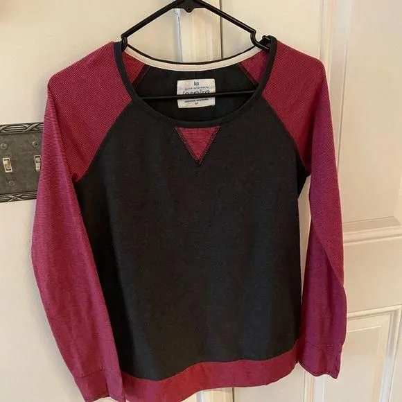 Product image for Karen Neuburger long sleeve shirt size small