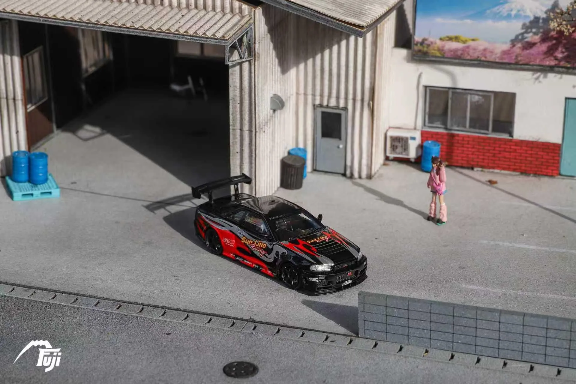 Fuji Skyline Nissan R34 GT-R Nismo Z-Tune High-end Version (Black/Red Flame)