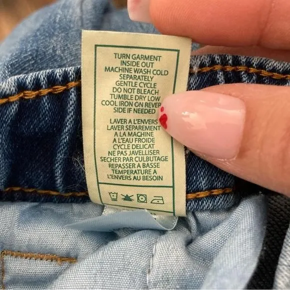 Listing Image Blurred Background