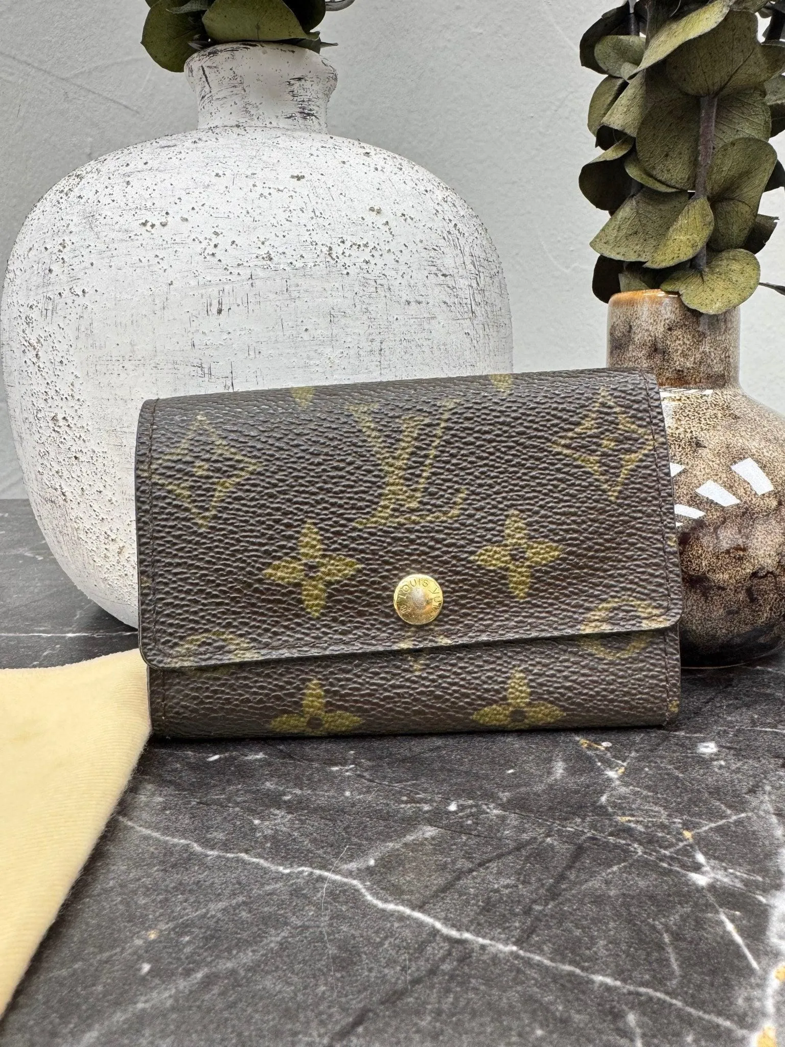 Louis Vuitton Monogram 6 Key Holder