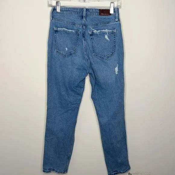 Listing Image Blurred Background