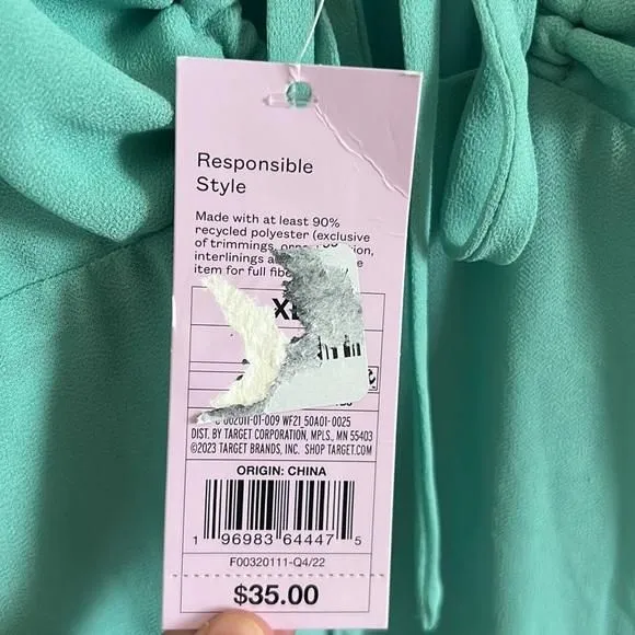 Listing Image Blurred Background