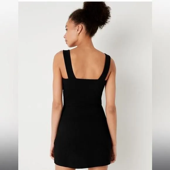 Listing Image Blurred Background