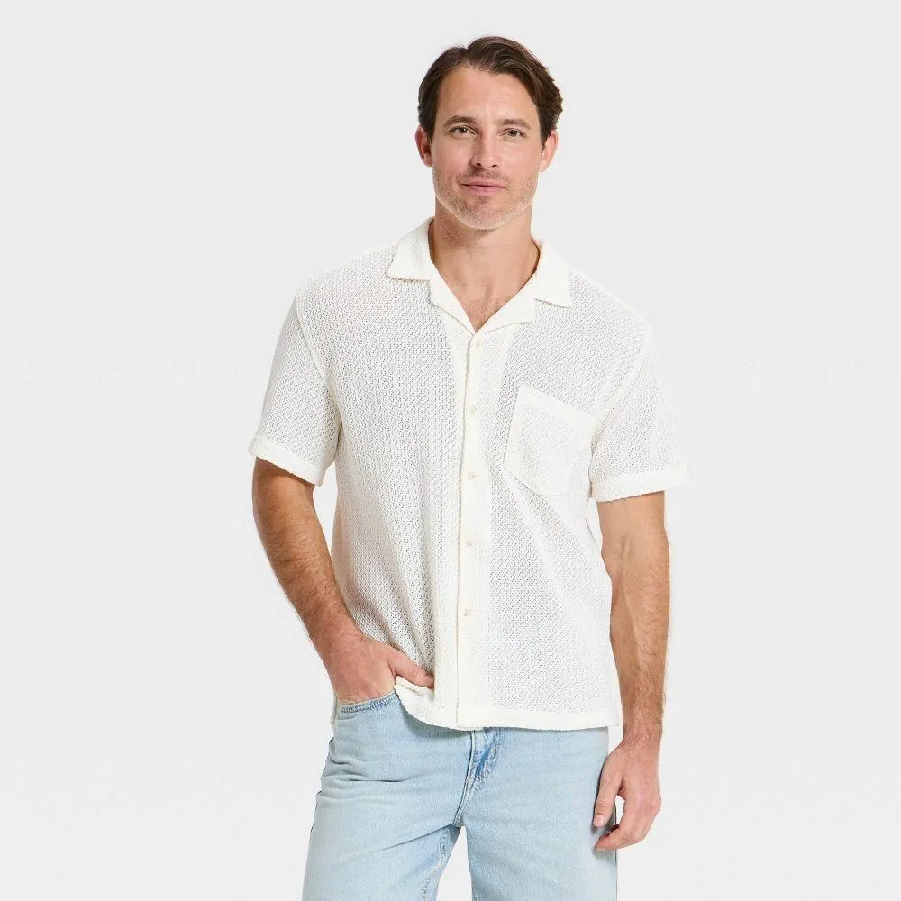 New without Tags - Size: M - Men's Vacay Short Sleeve Camp Collar Open Weave Button-Down Shirt - Goodfellow