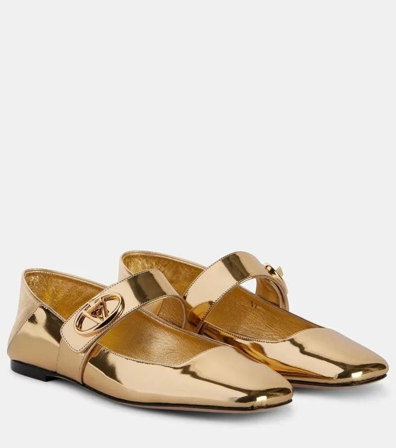 Valentino Garavani VLogo Locker Mary Jane Ballet Flats NIB Authentic Luxury Designer Shoes Size: 37