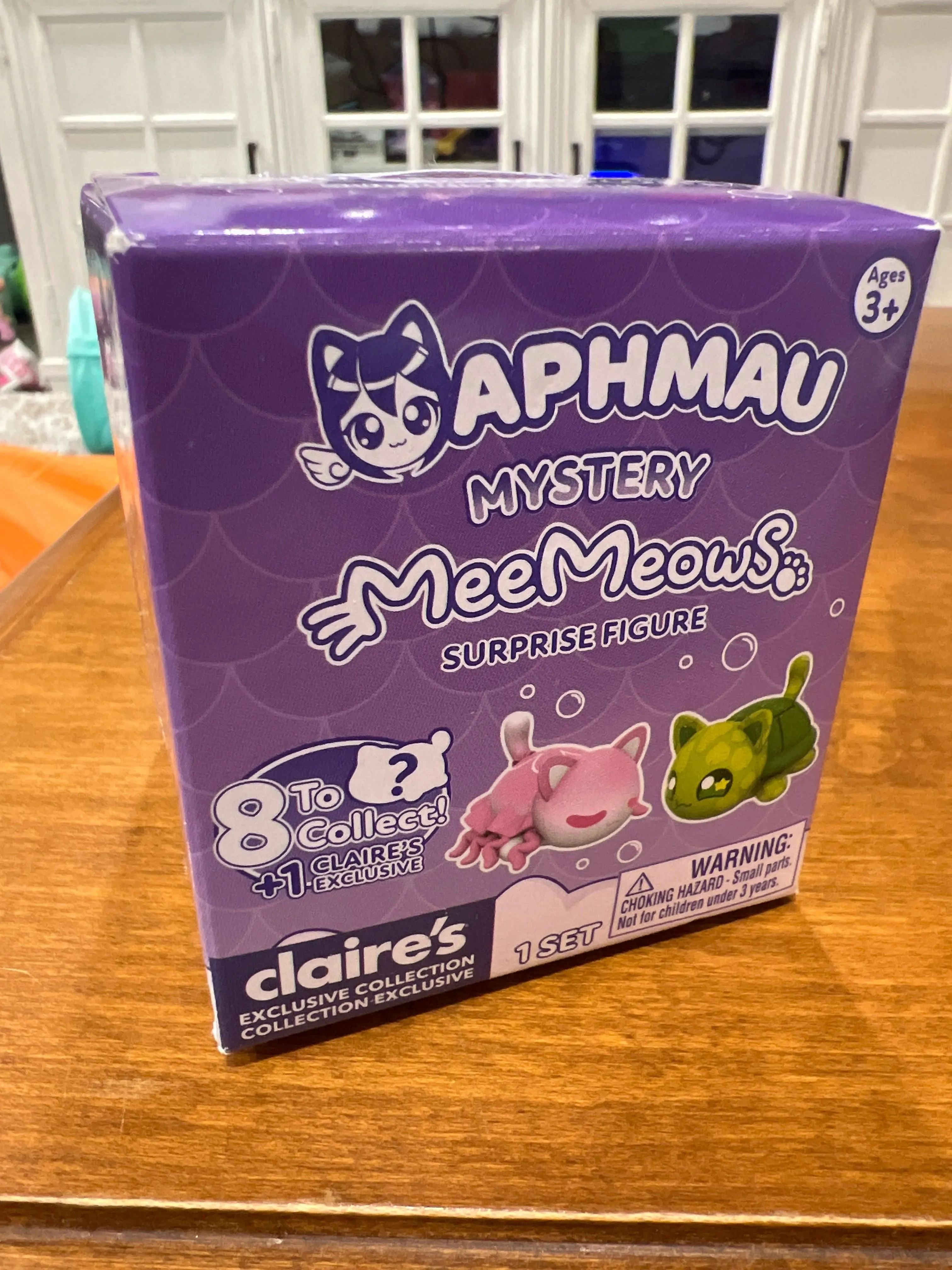 Aphmau MeeMeow Surprise Figure, Under the Sea, Litter 4: Open Box
