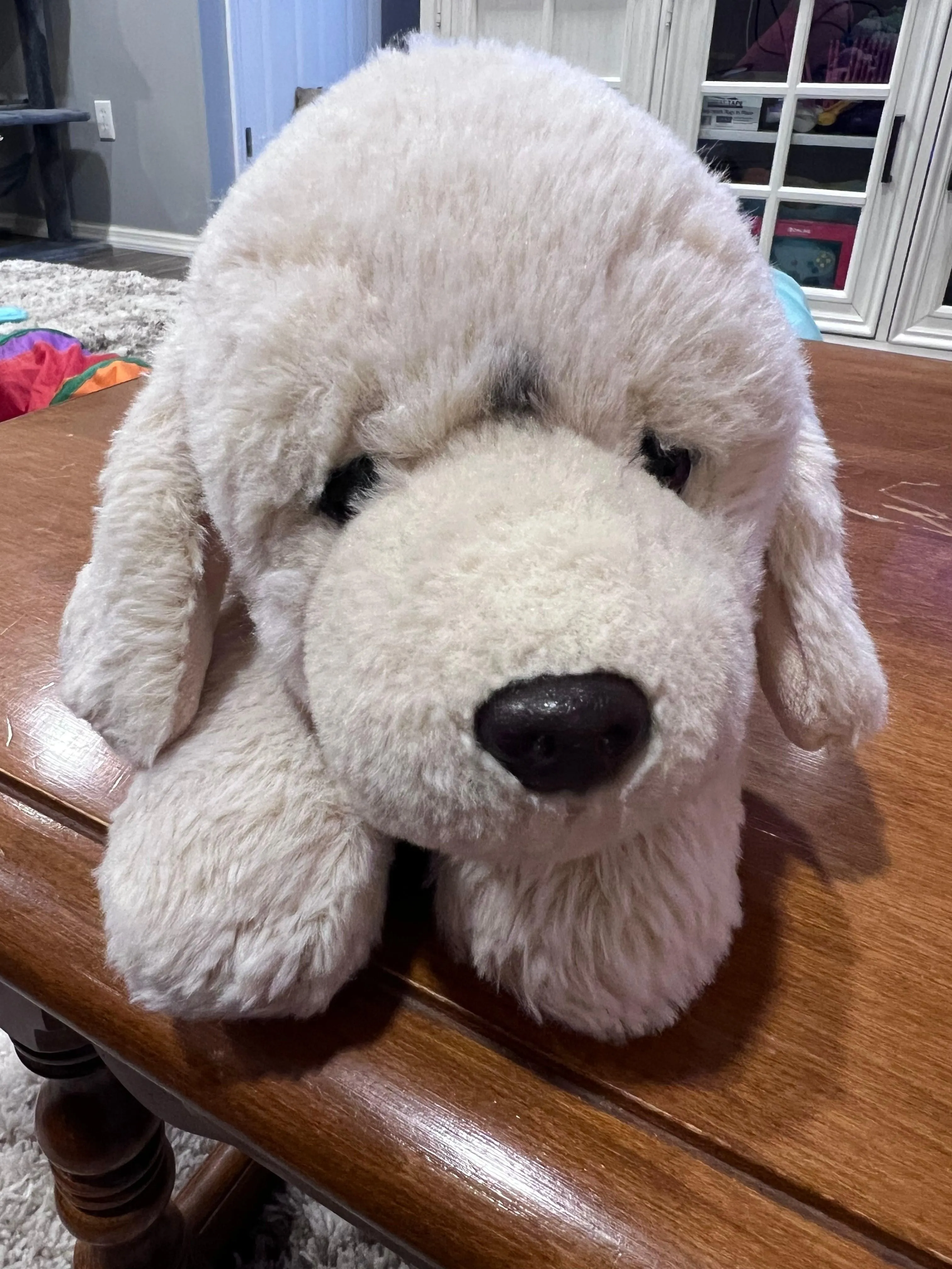 FAO Schwartz Golden Lab 12”