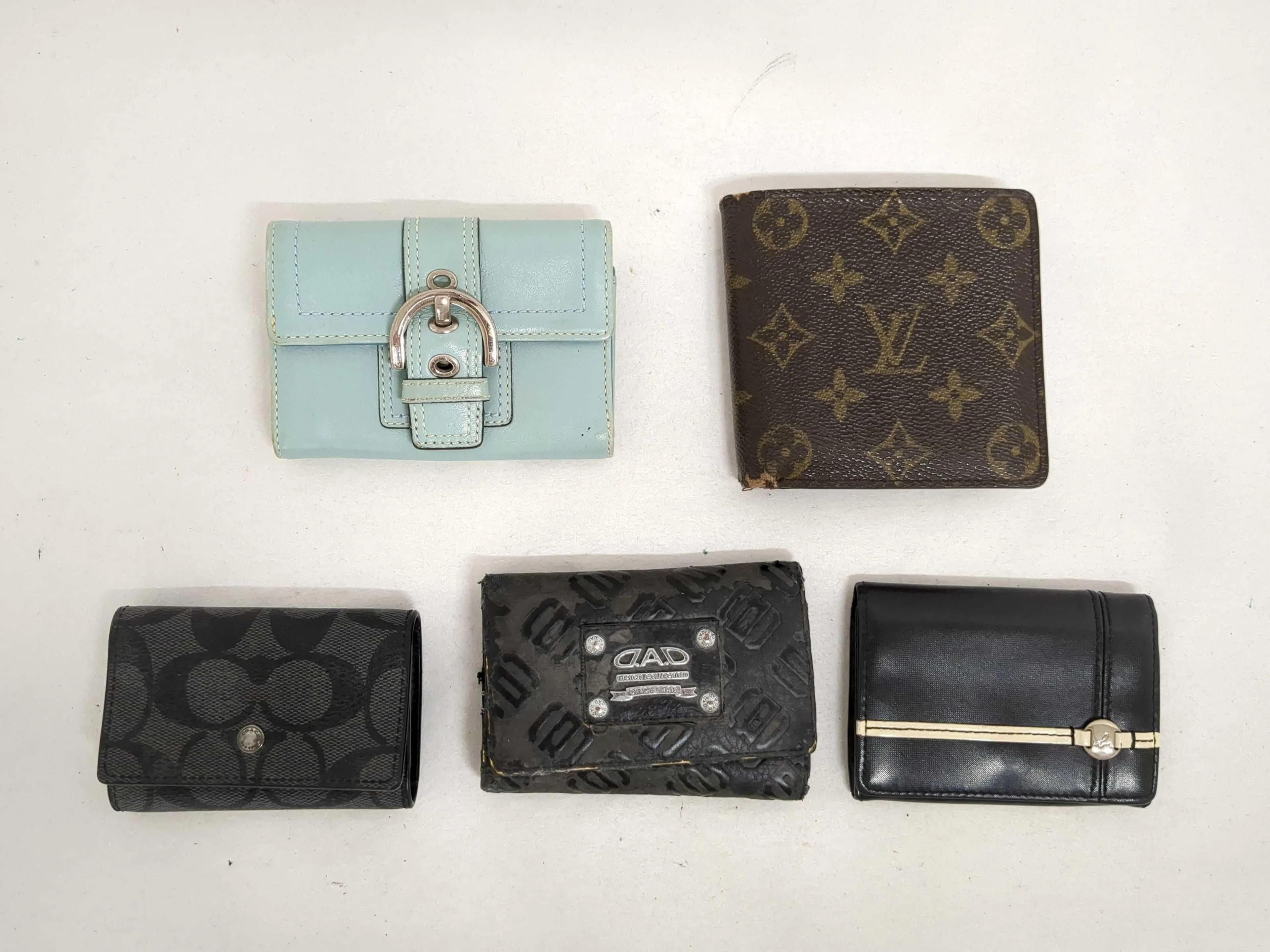 Louis Vuitton Monogram, Coach, and Assorted Small Wallets Set of 5 (264336405)