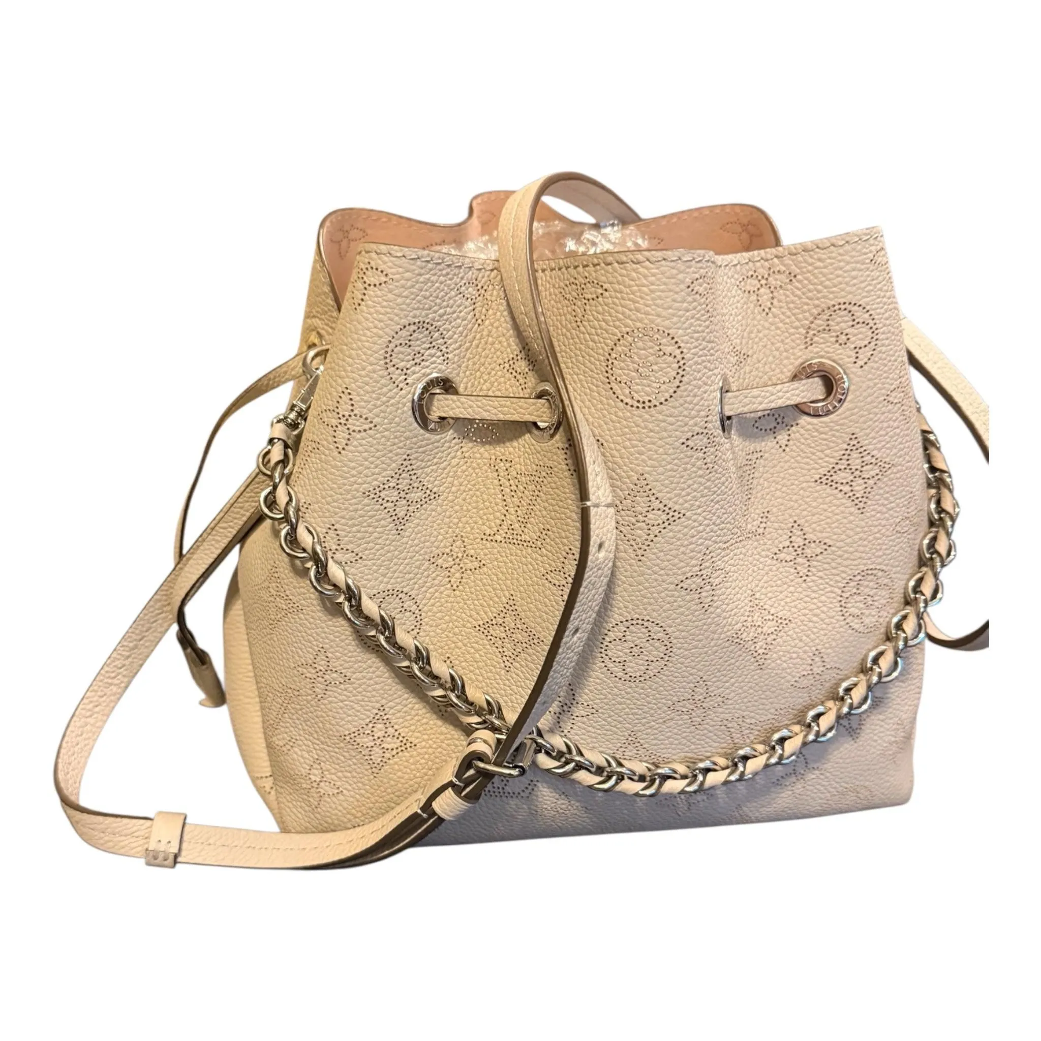 Louis Vuitton - Louis Vuitton Bella Mahina Bucket bag