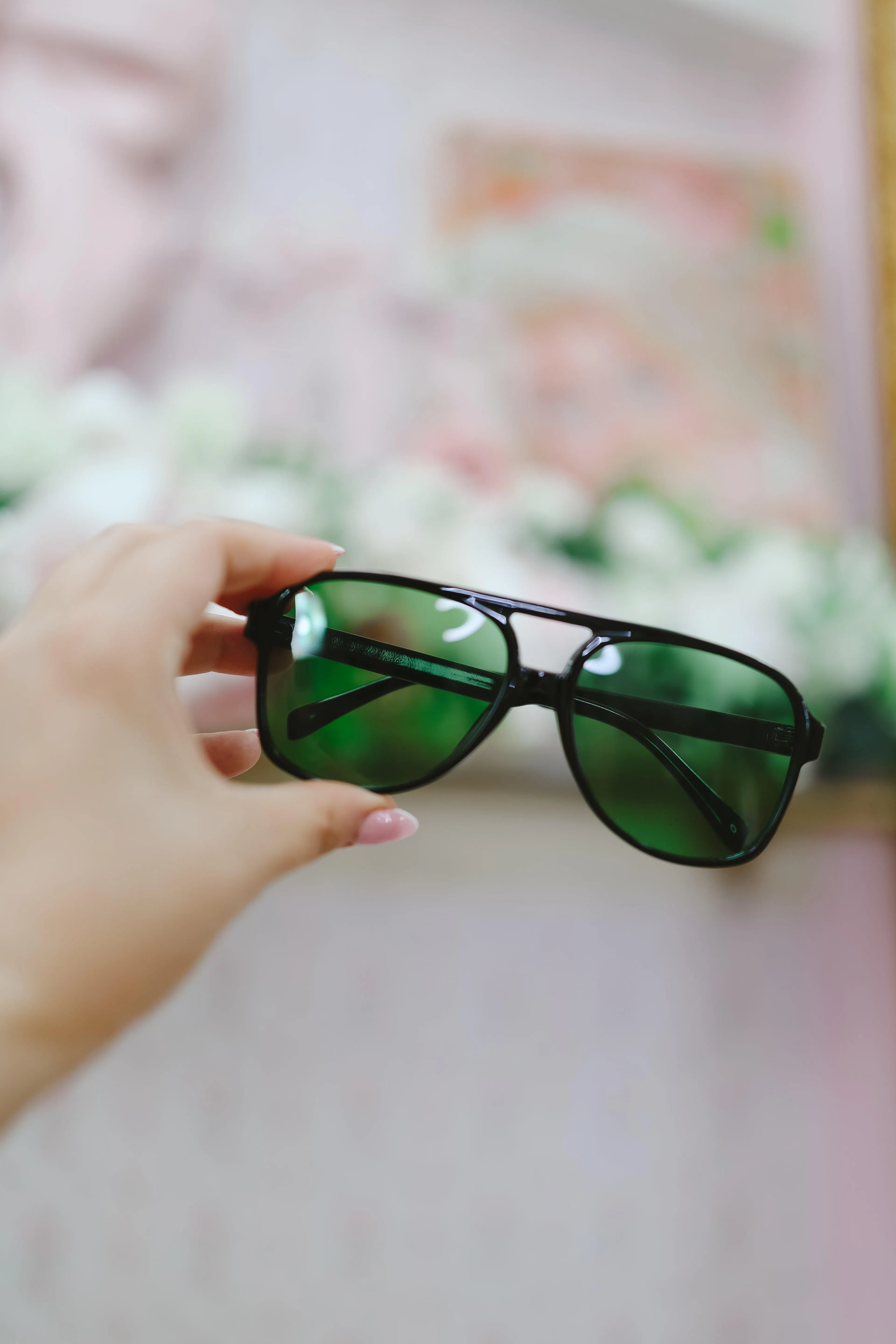 Katie Aviator Sunglasses - Black/Green
