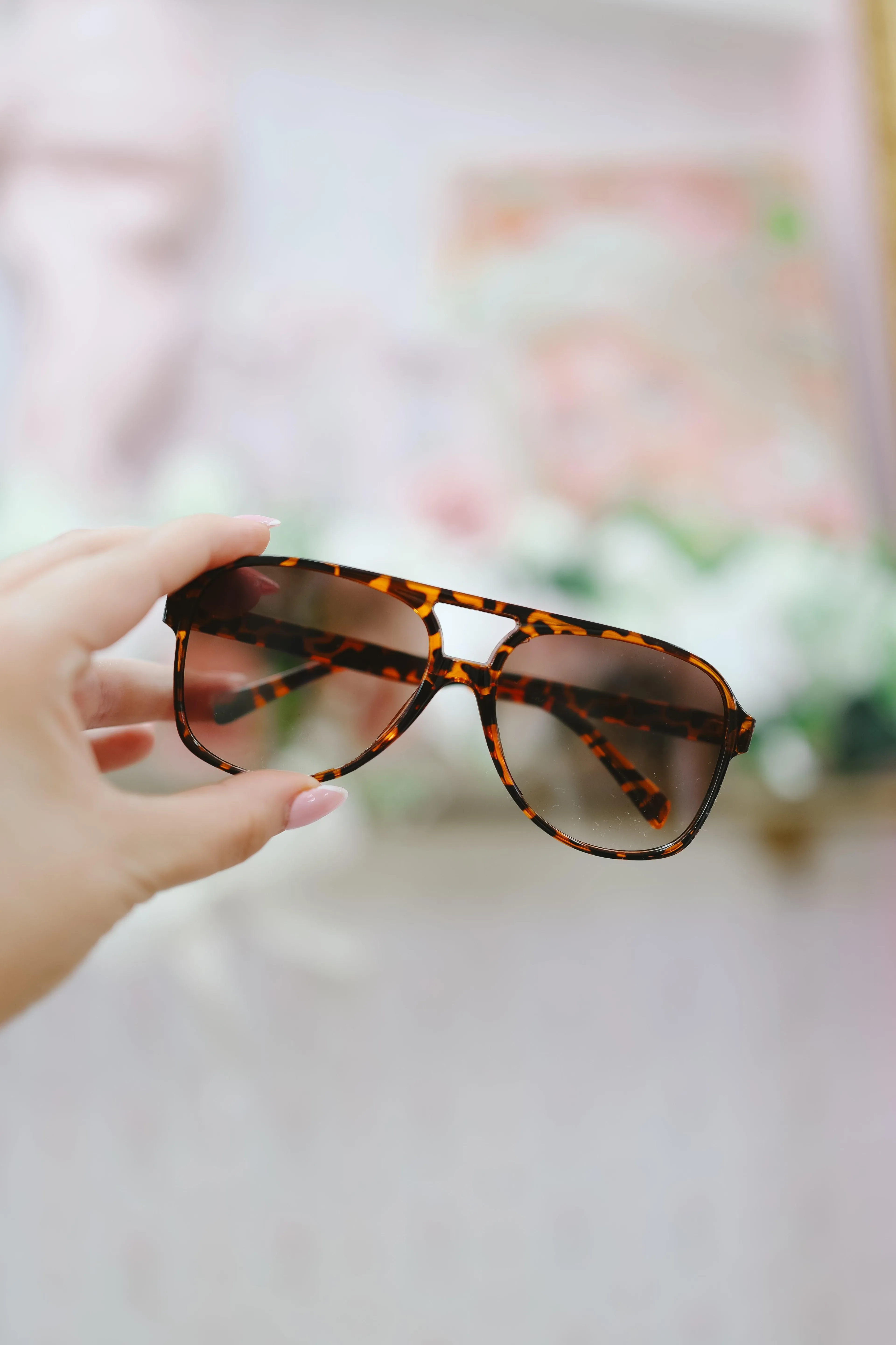 Katie Aviator Sunglasses - Tortoise Brown