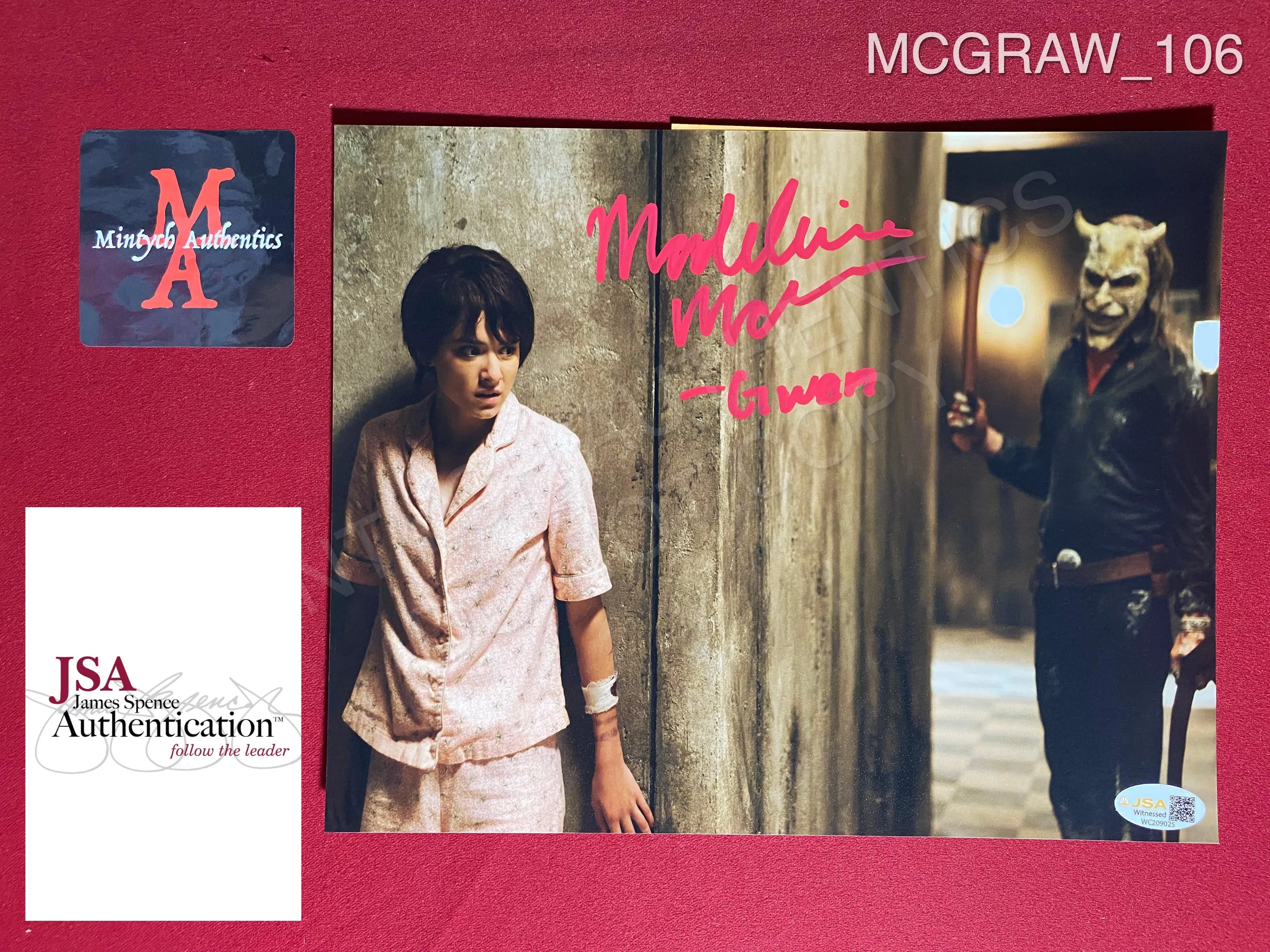 MCGRAW_106 - 8x10 Black Phone Photo Autographed By Madeleine McGraw
