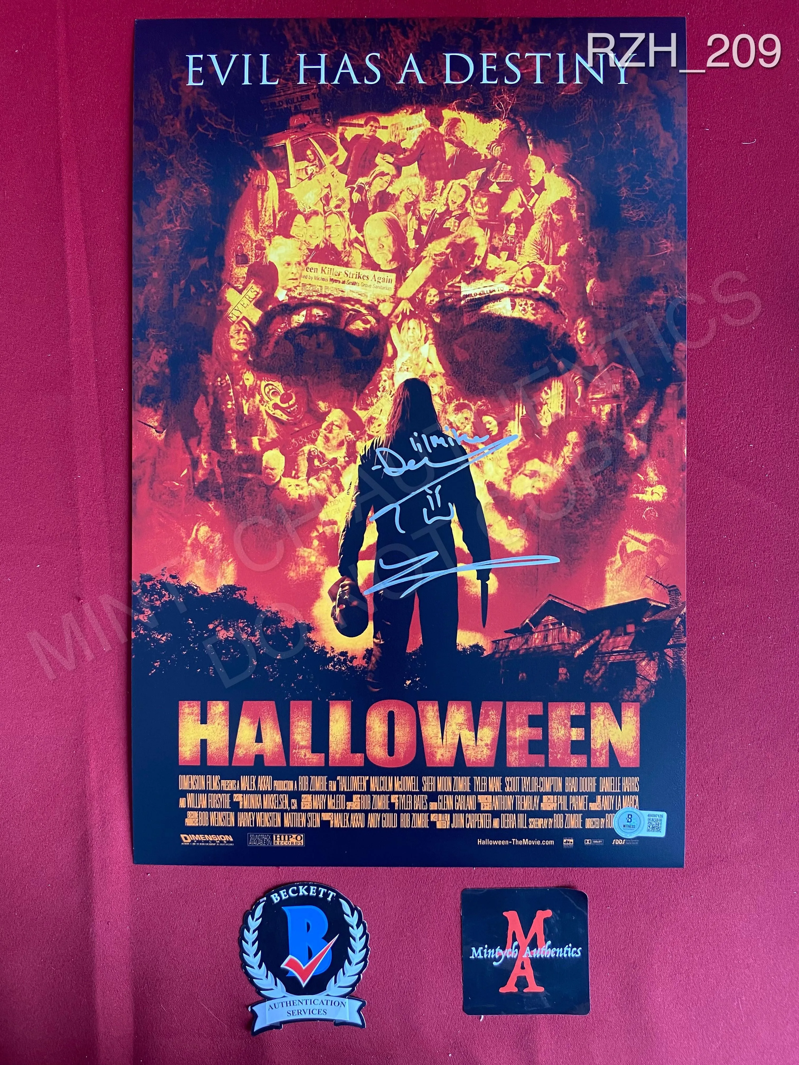 RZH_209 - 11x17 Halloween Photo Autographed By Tyler Mane & Daeg Faerch