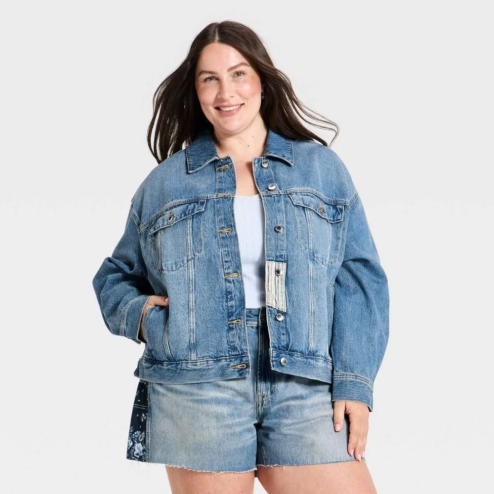 New without Tags - Women's Bandana Print Denim Jacket - Universal Thread Medium Wash XXL