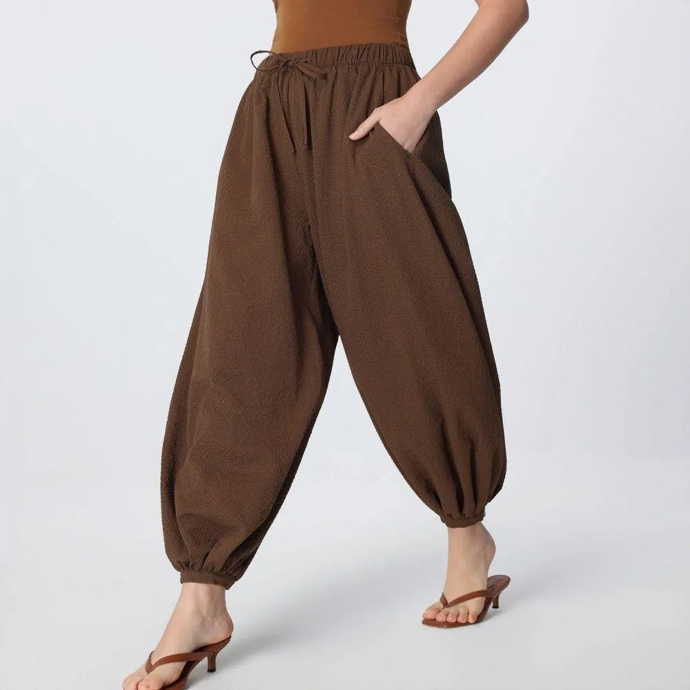 New without Tags - Women's Mid-Rise Drawstring Balloon Pants - A New Day Brown Check XS