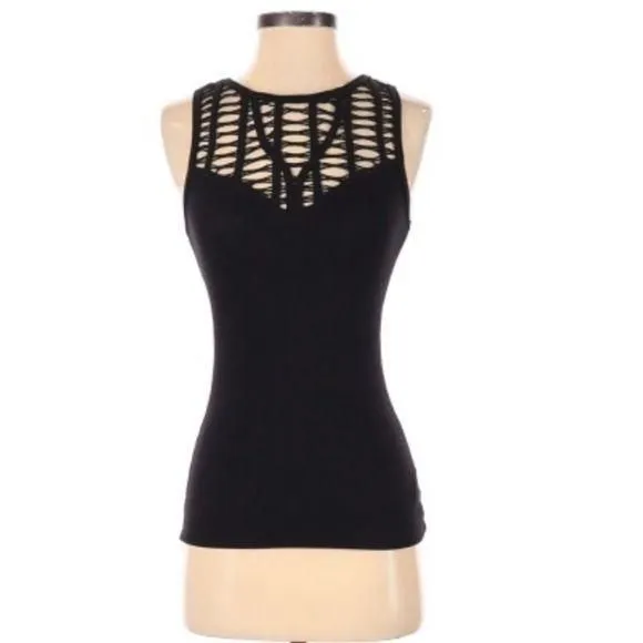 Product image for Gimmicks by BKE top 
