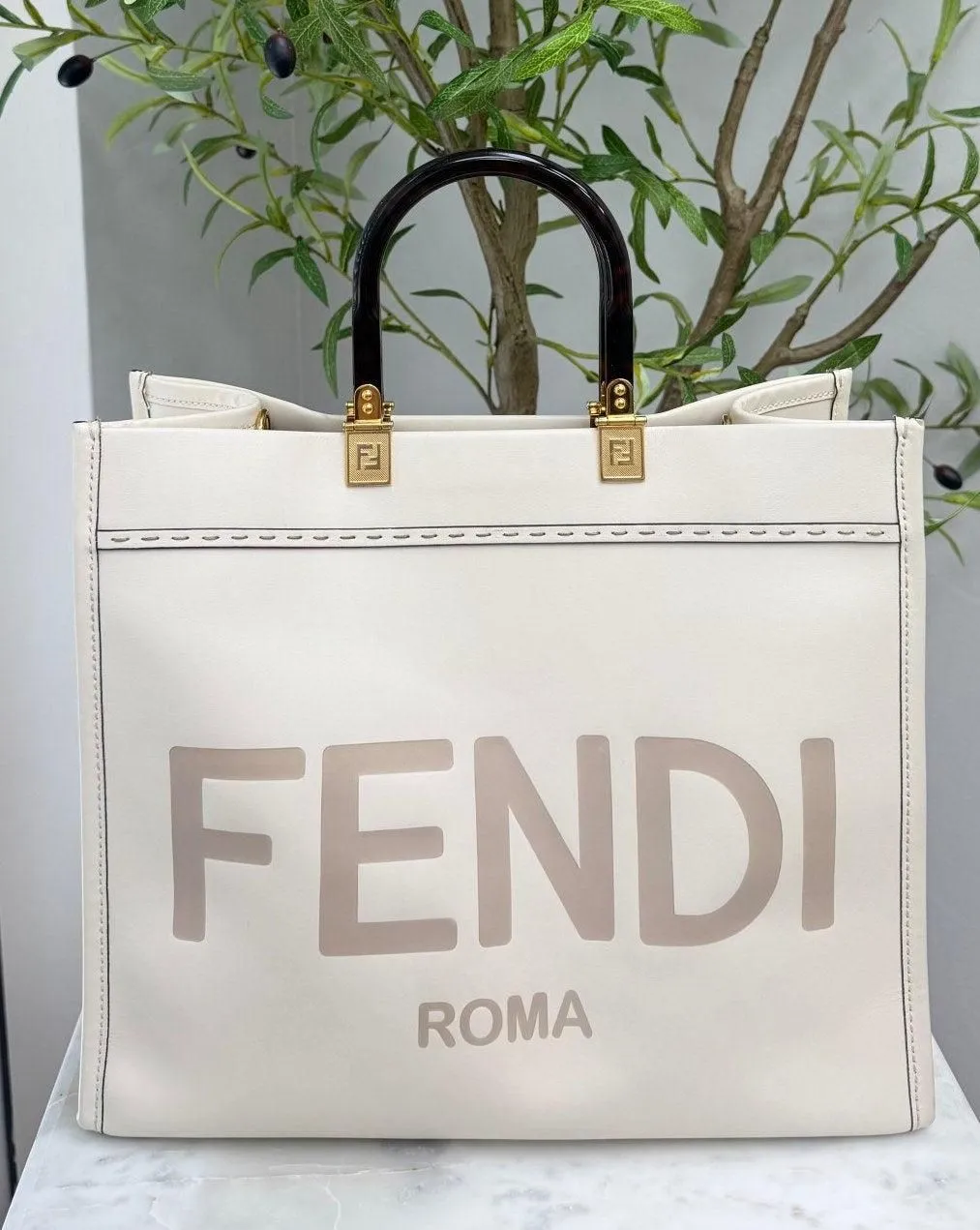 Fendi Cream Leather Sunshine Medium Tote Bag