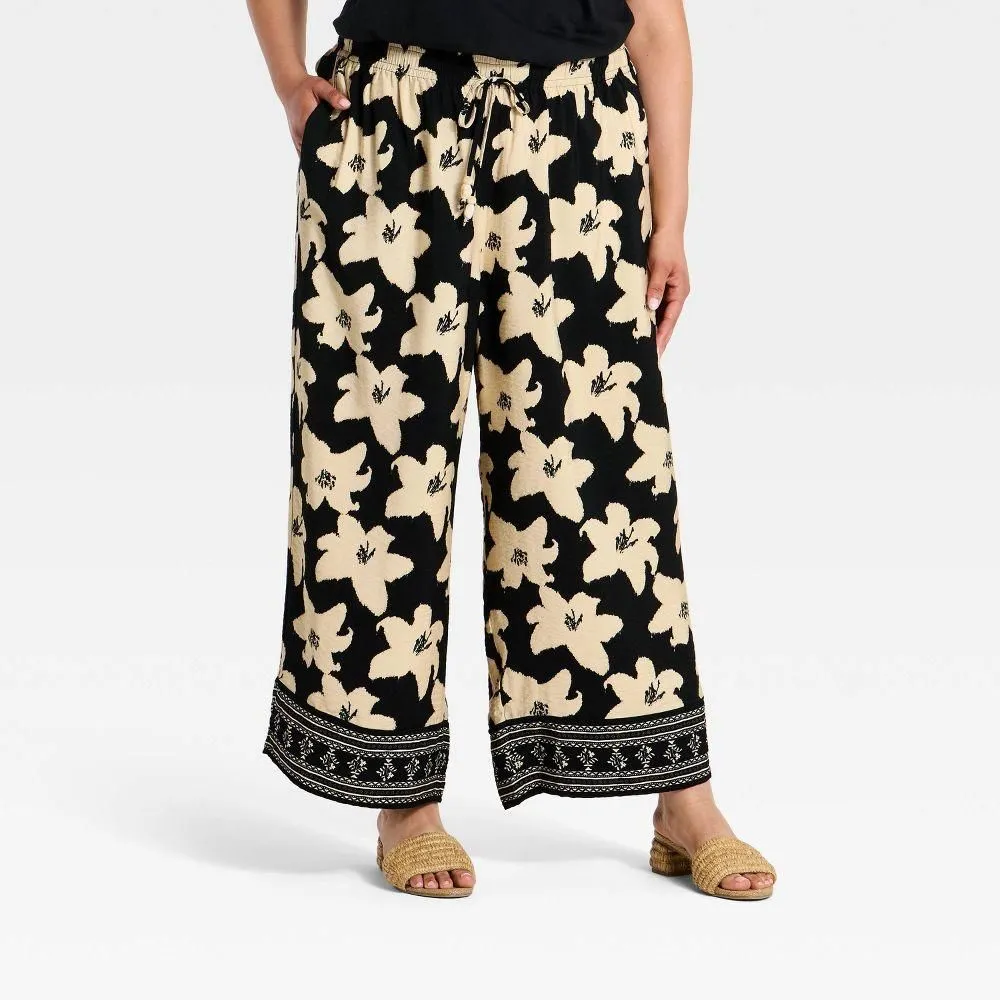 New without Tags - Size: 1X - Women's High-Rise Tie-Front Wide Leg Pull-On Pants - Ava & Viv Black