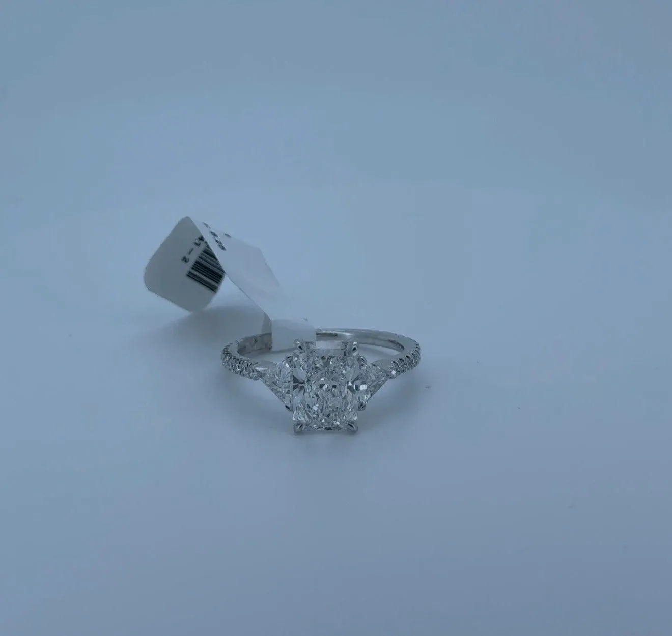 2.01ct Radiant D VS1 Lab Diamond 14kt White Gold Ring RGF-741-2