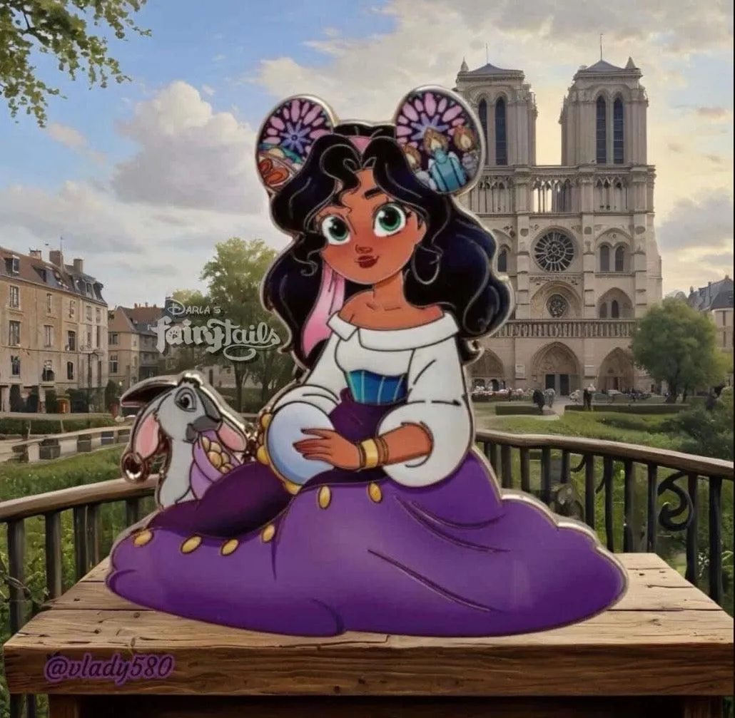 "We're All Ears" Esméralda Fantasy Pin