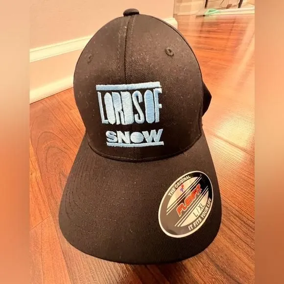 Product image for NWOT Mens Flex Fit Black Hat SIZE L/XL Lords of Snow