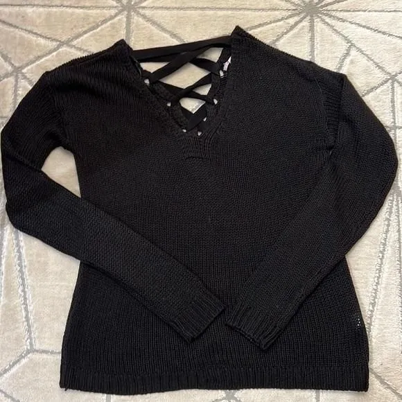 Product image for Francesca’s Black Braided back Sweater Size Medium Sexy Back Sweater