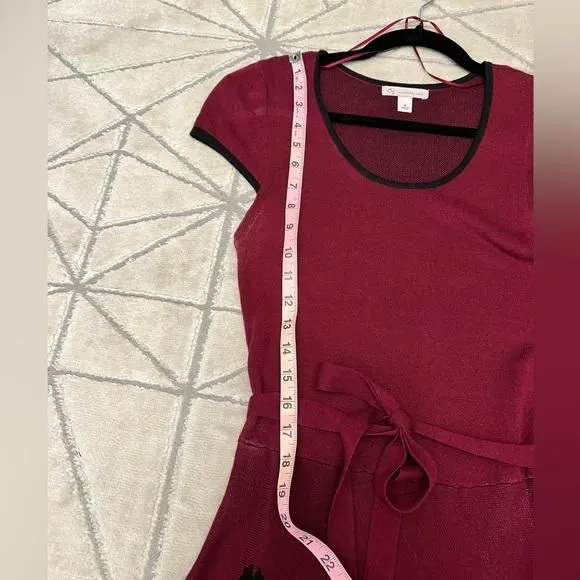 Listing Image Blurred Background