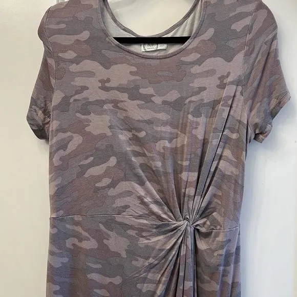 Listing Image Blurred Background