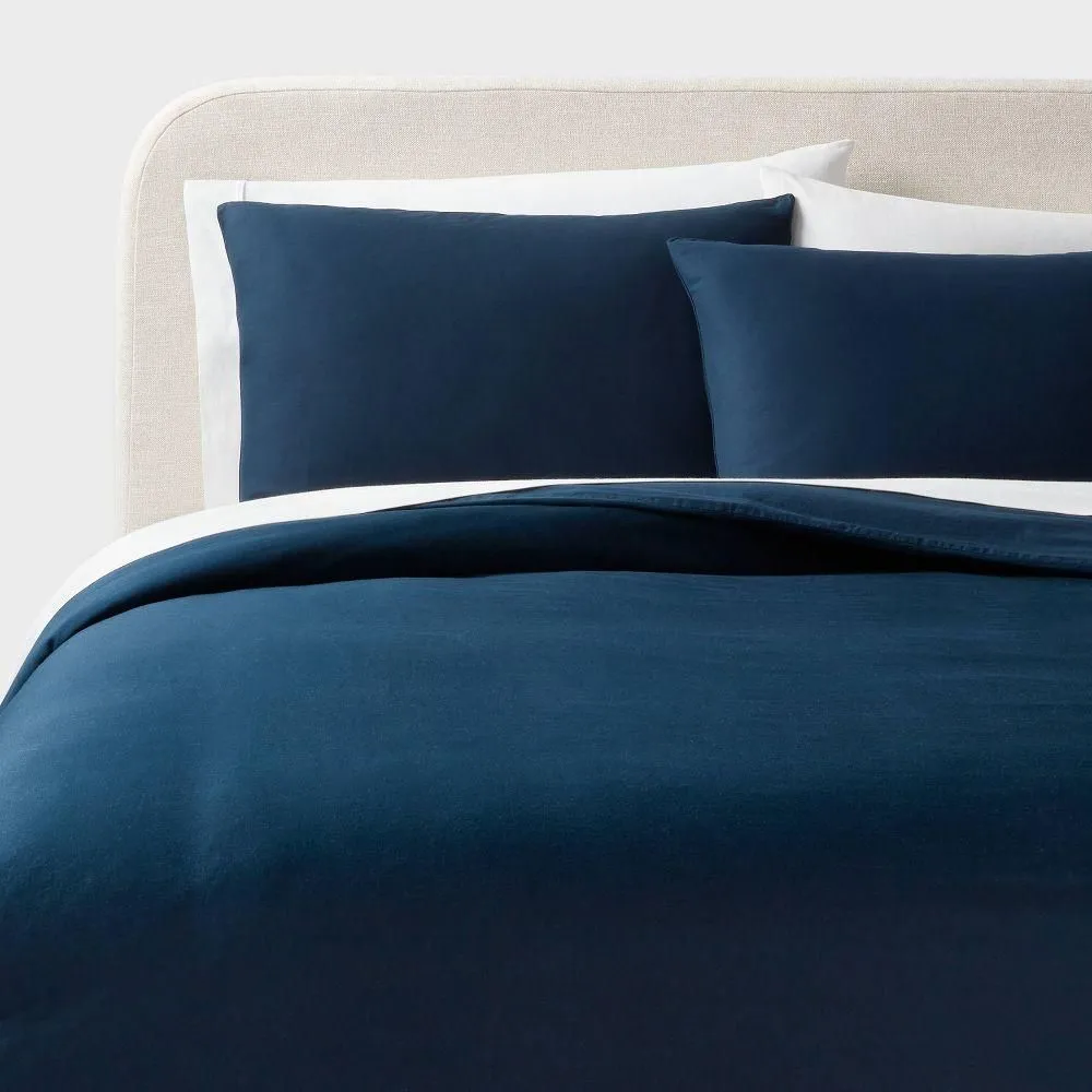 New without box - Threshold 3-Piece Duvet Cover Set Sateen OEKO-TEX STANDARD 100 Dark Navy King