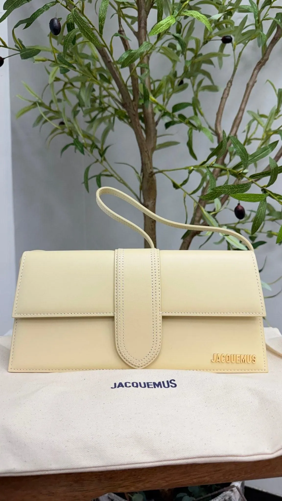 BRAND NEW - Jacquemus Beige Leather Le Bambino Long Shoulder Bag