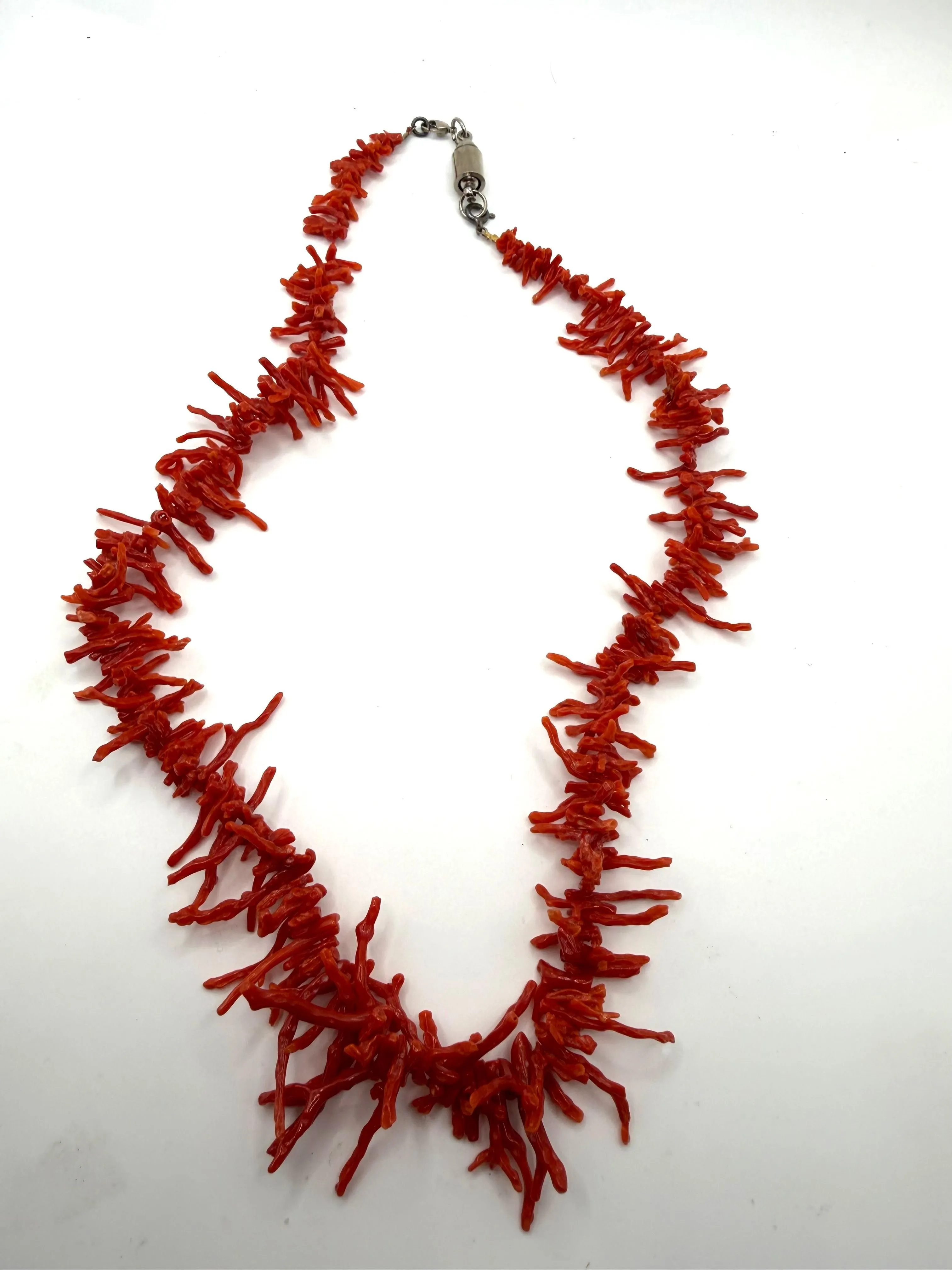 MED CORAL BEADED NECKLACES (LL 22)