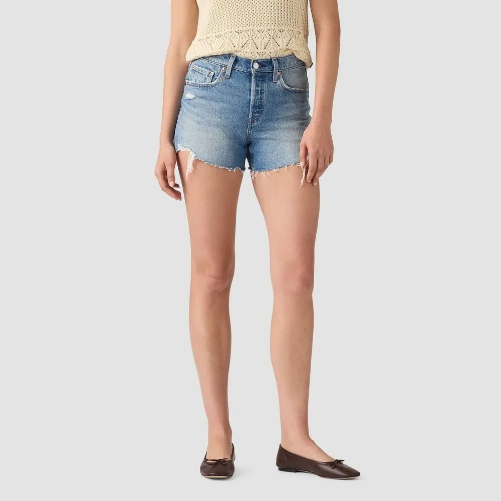 New without Tags - Levi's Women's 501 Curve Shorts - Signs of Success 33
