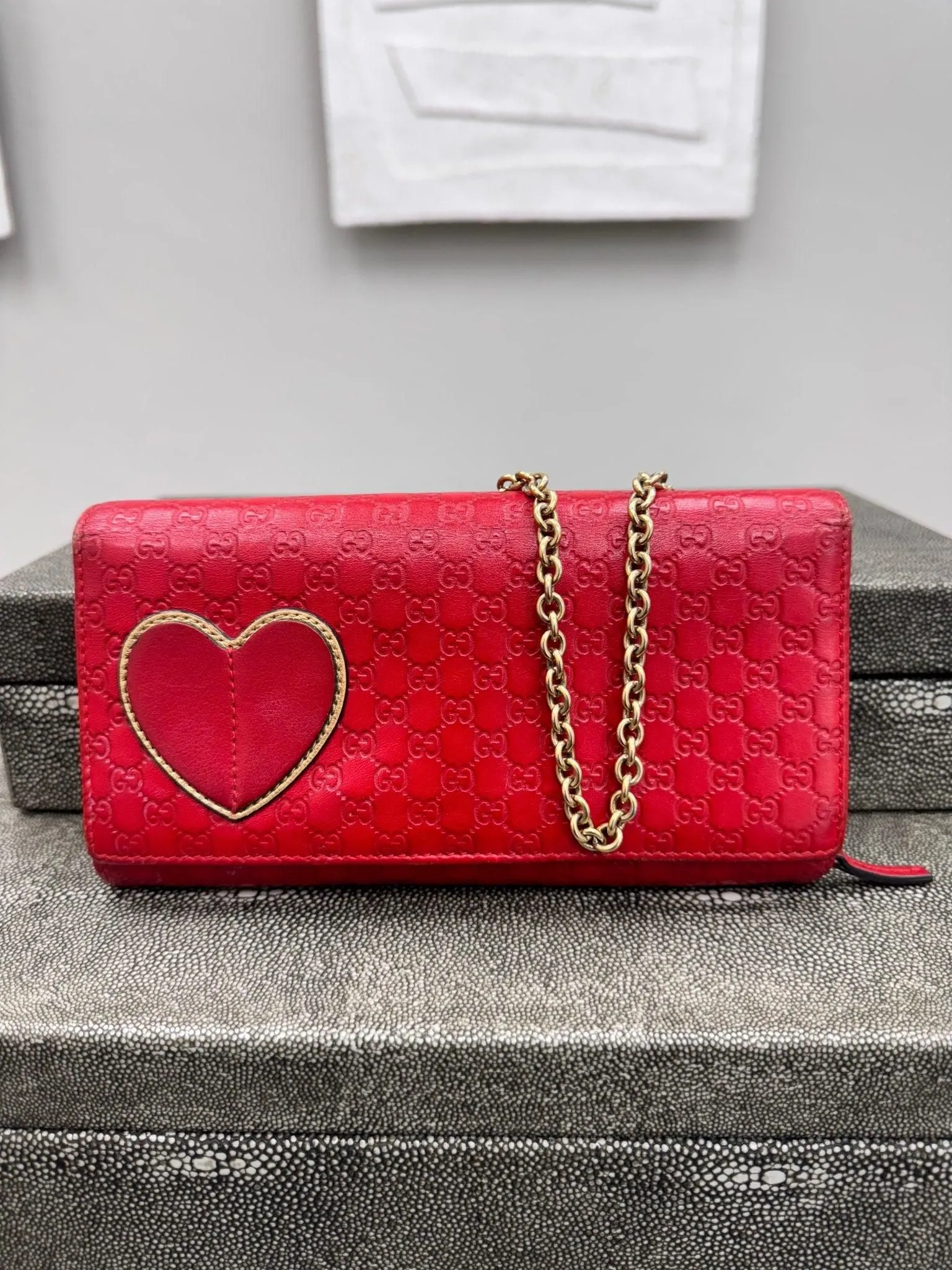 Gucci Red Leather Microguccissima Heart Wallet On A Chain