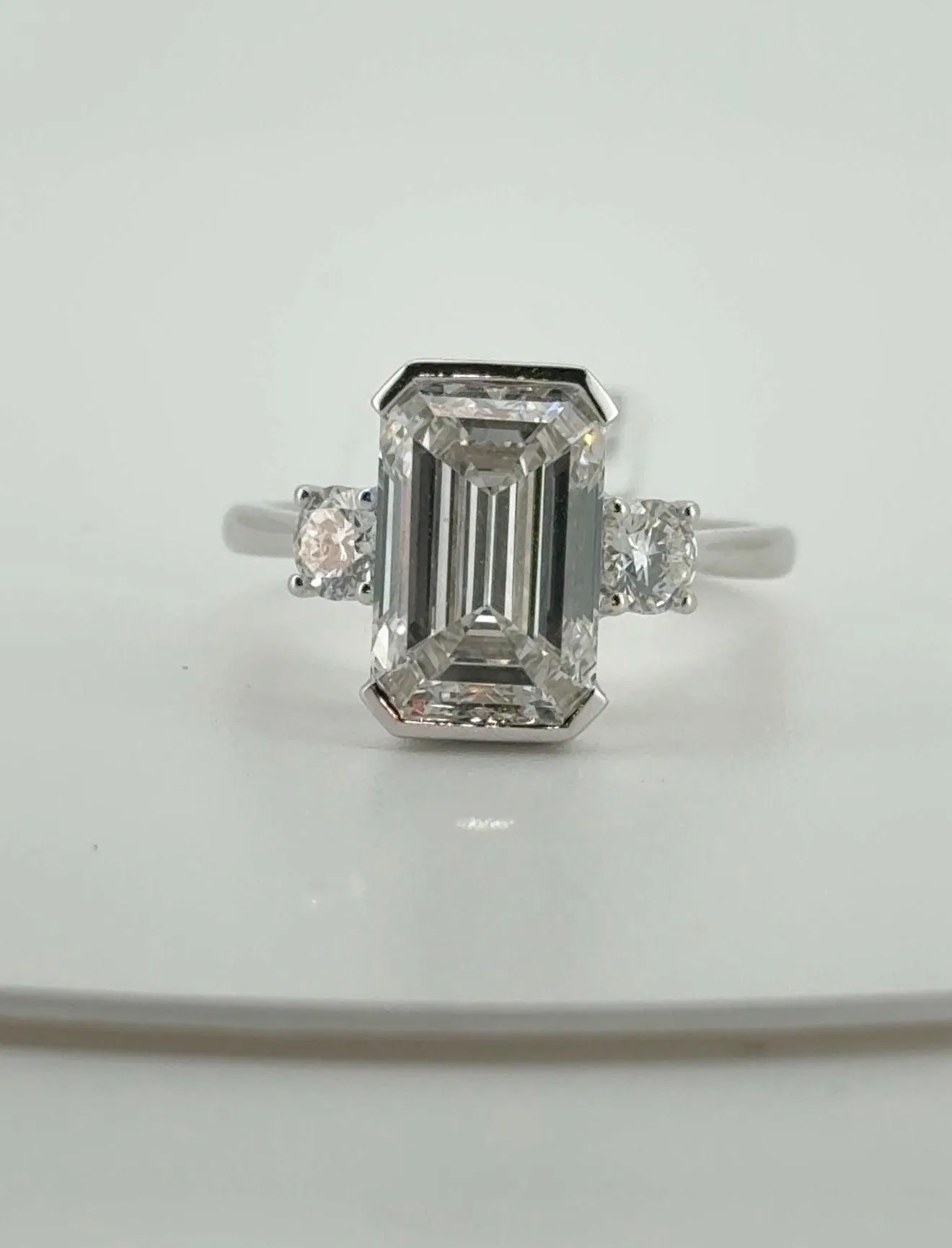 4.05ct Emerald F VVS2 Lab Diamond 14kt White Gold Ring RGF-761