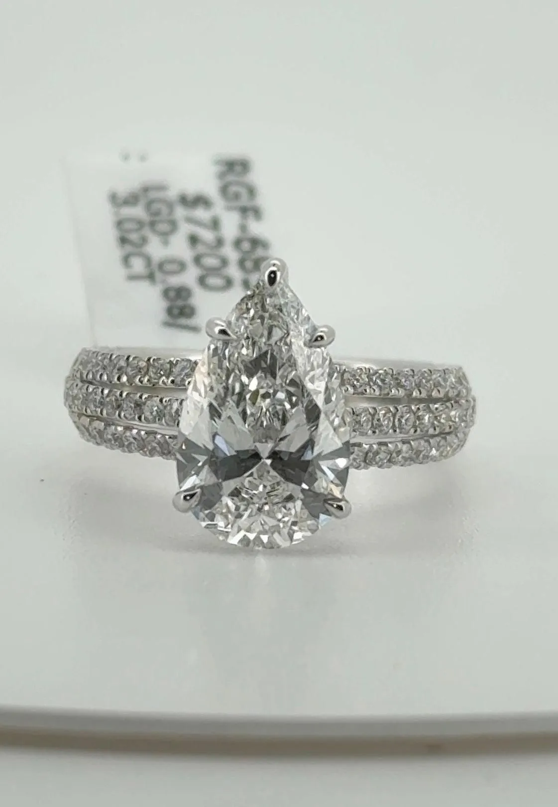 3.02ct Pear E VVS2 Lab Diamond 14kt White Gold Ring RGF-685