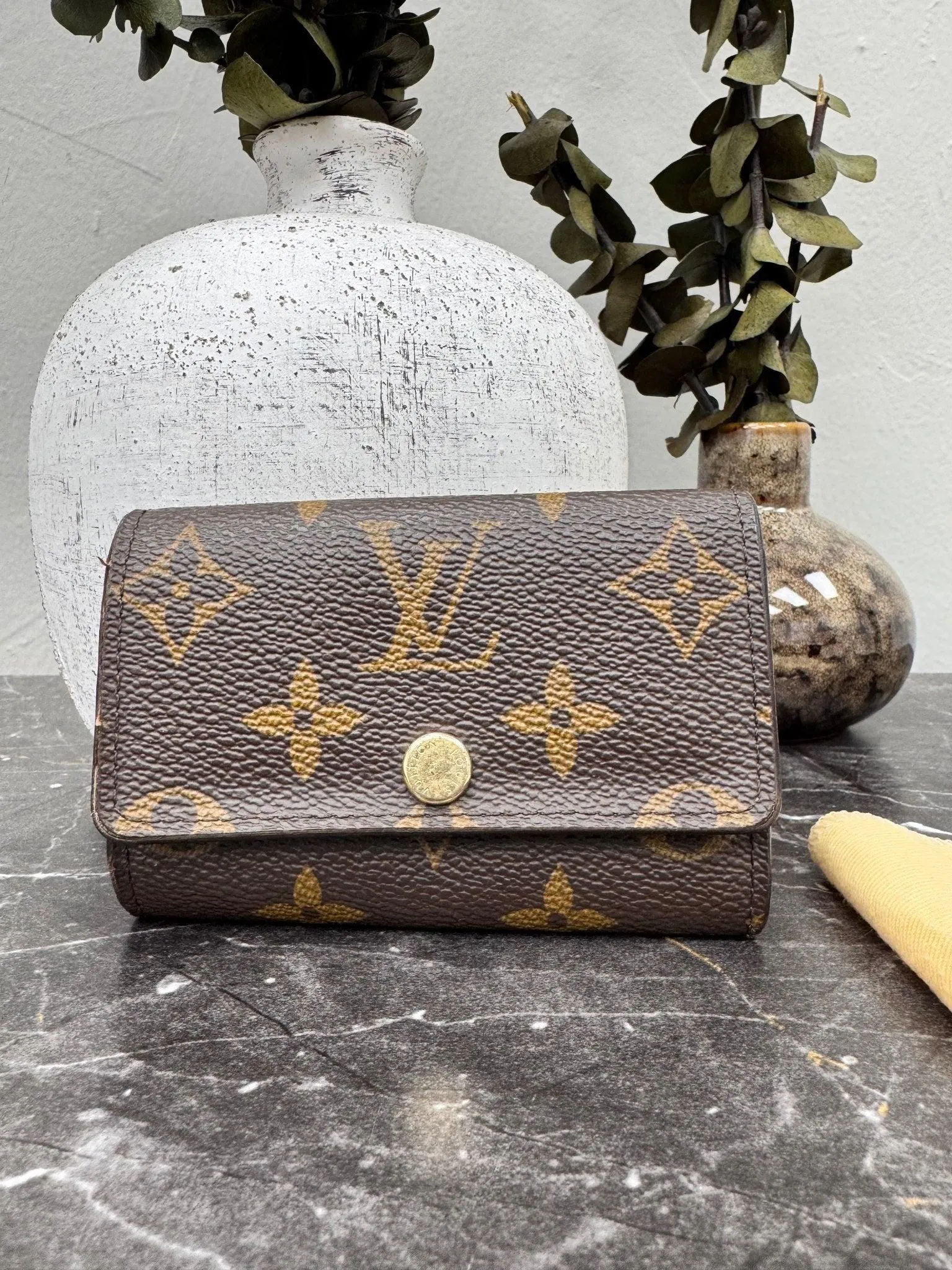Louis Vuitton Monogram 6 Ring Key Case