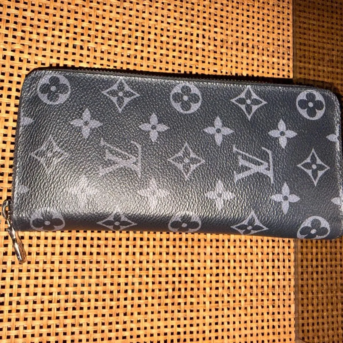 Louis Vuitton Zippy Wallet — Monogram Eclipse