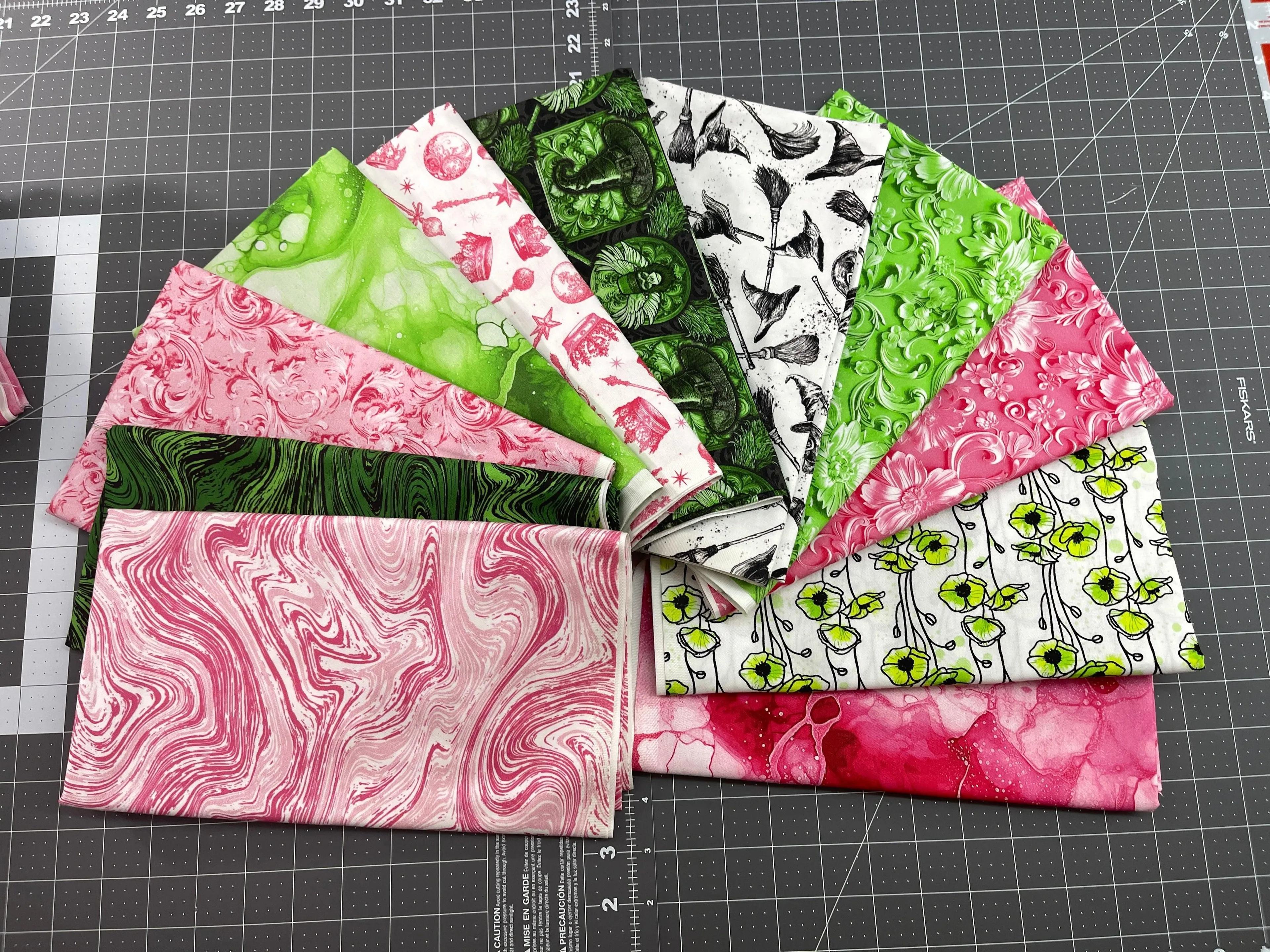 11 Yard Good Together Bundle Wizard of Oz Northcott Fabrics 119A