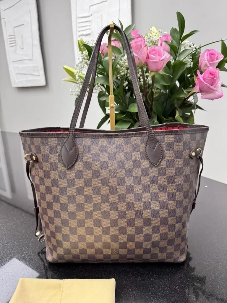 Louis Vuitton Damier Ebene Neverfull MM