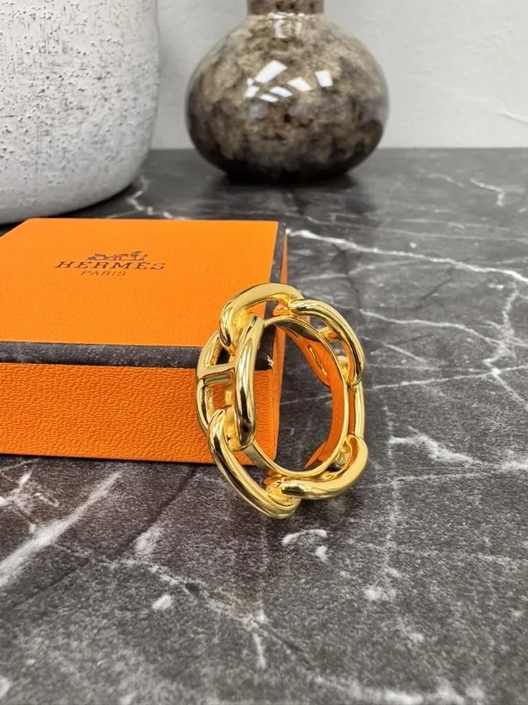 Hermes Gold Tone Regate Chaine D'ancre Scarf Ring