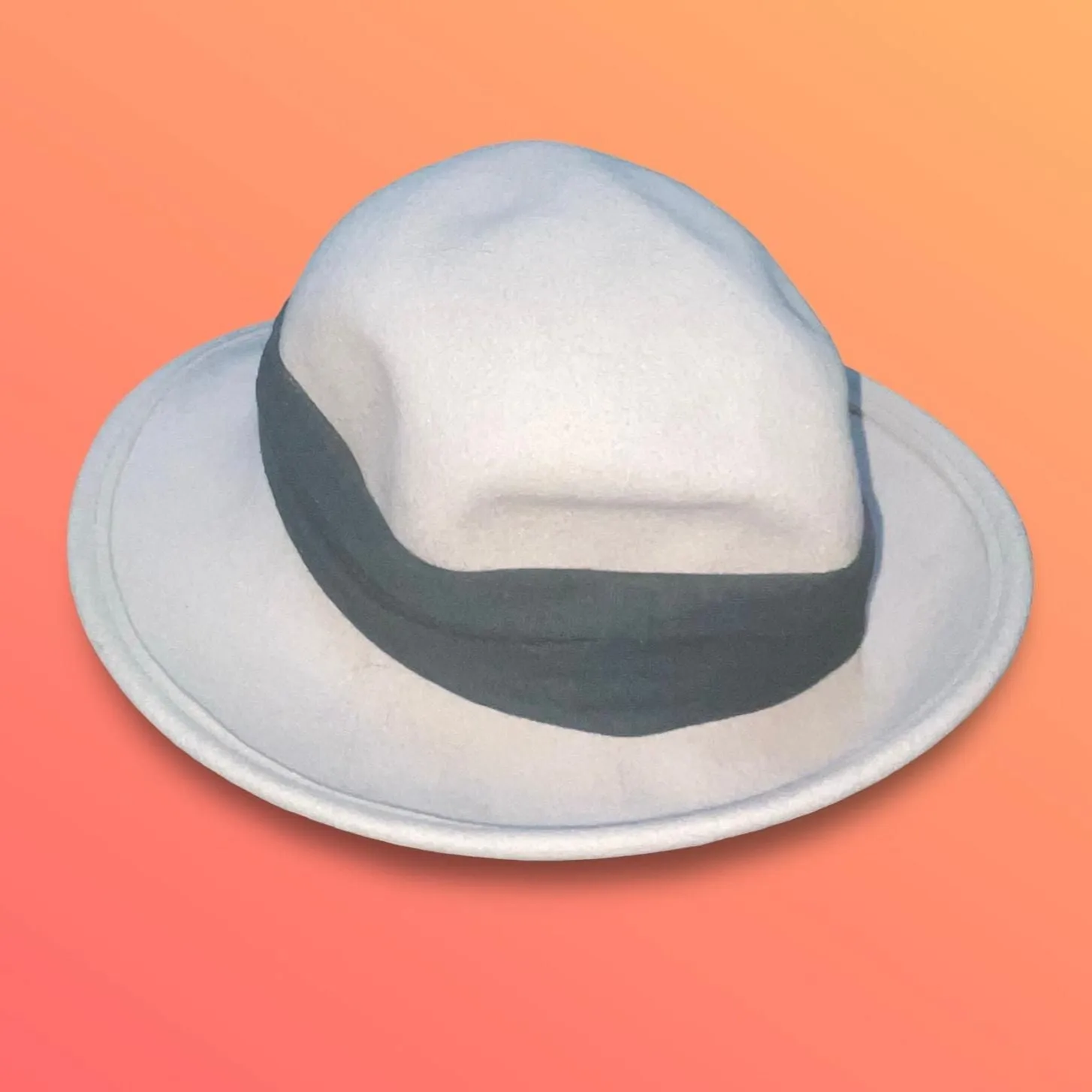 jlybMhuryq4lHLeuINfE Picture 0
