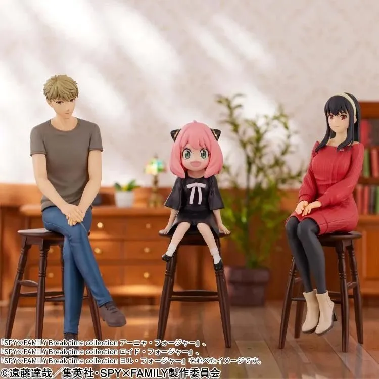 Official Banpresto Spy x Family Figures: Forger Family Break Time Collection (Set of 3) – Loid, Yor & Anya